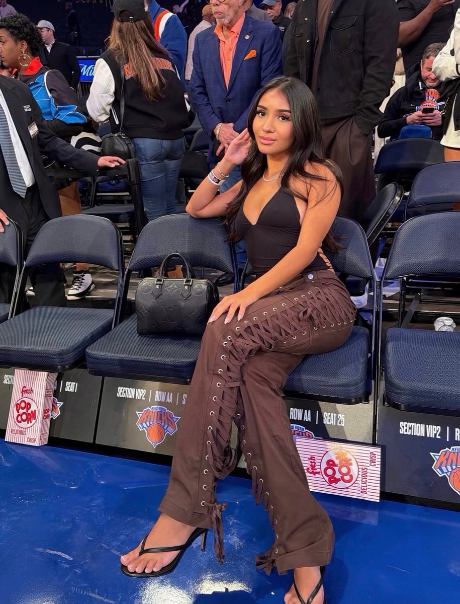 Jasmine and Akademiks at MSG