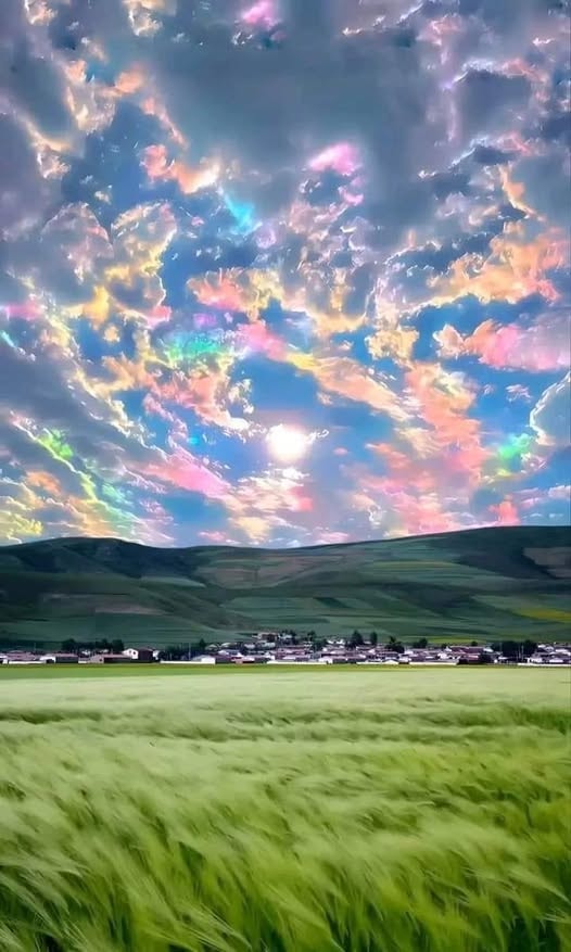 Ireland ice crystal cloud rainbow