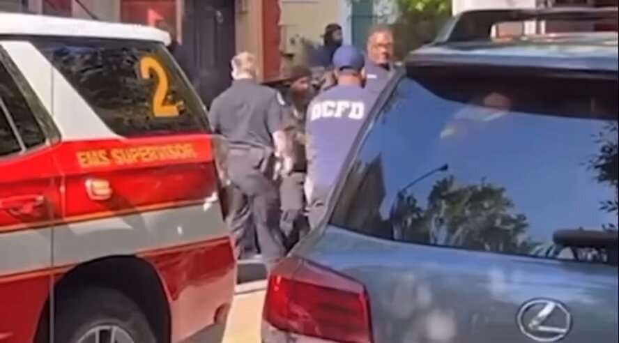 Mitch McConnell ambulance video Mitch McConnell ambulance video