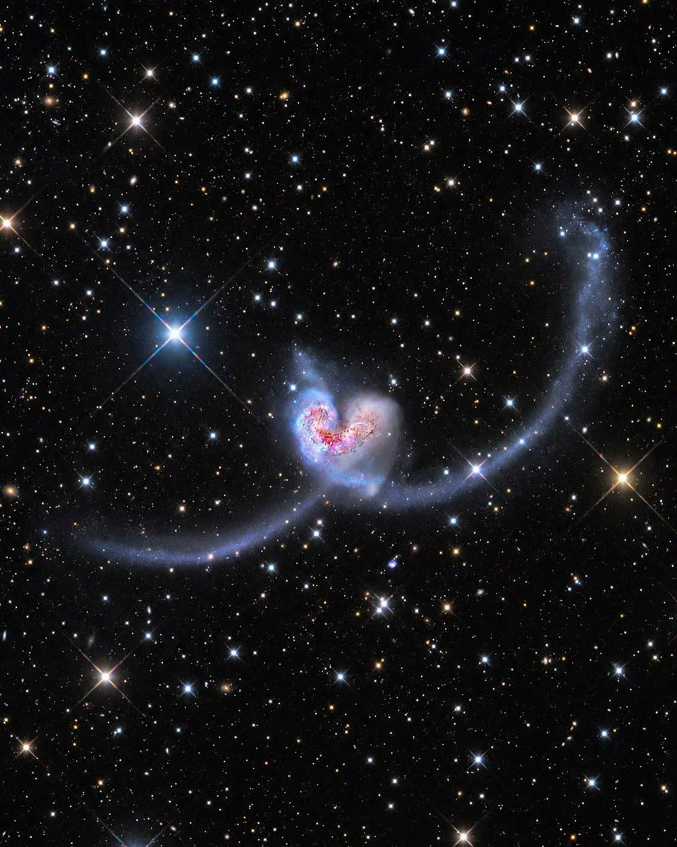 Galaxy collision 60 million light-years away Galaxy collision 60 million light-years away