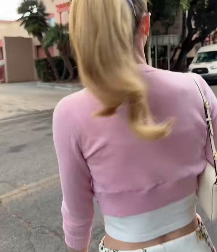 Lili Reinhart new video