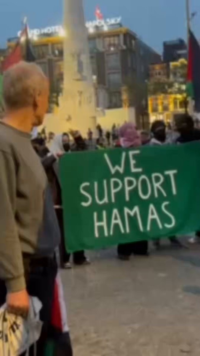 Amsterdam protest chants October 7