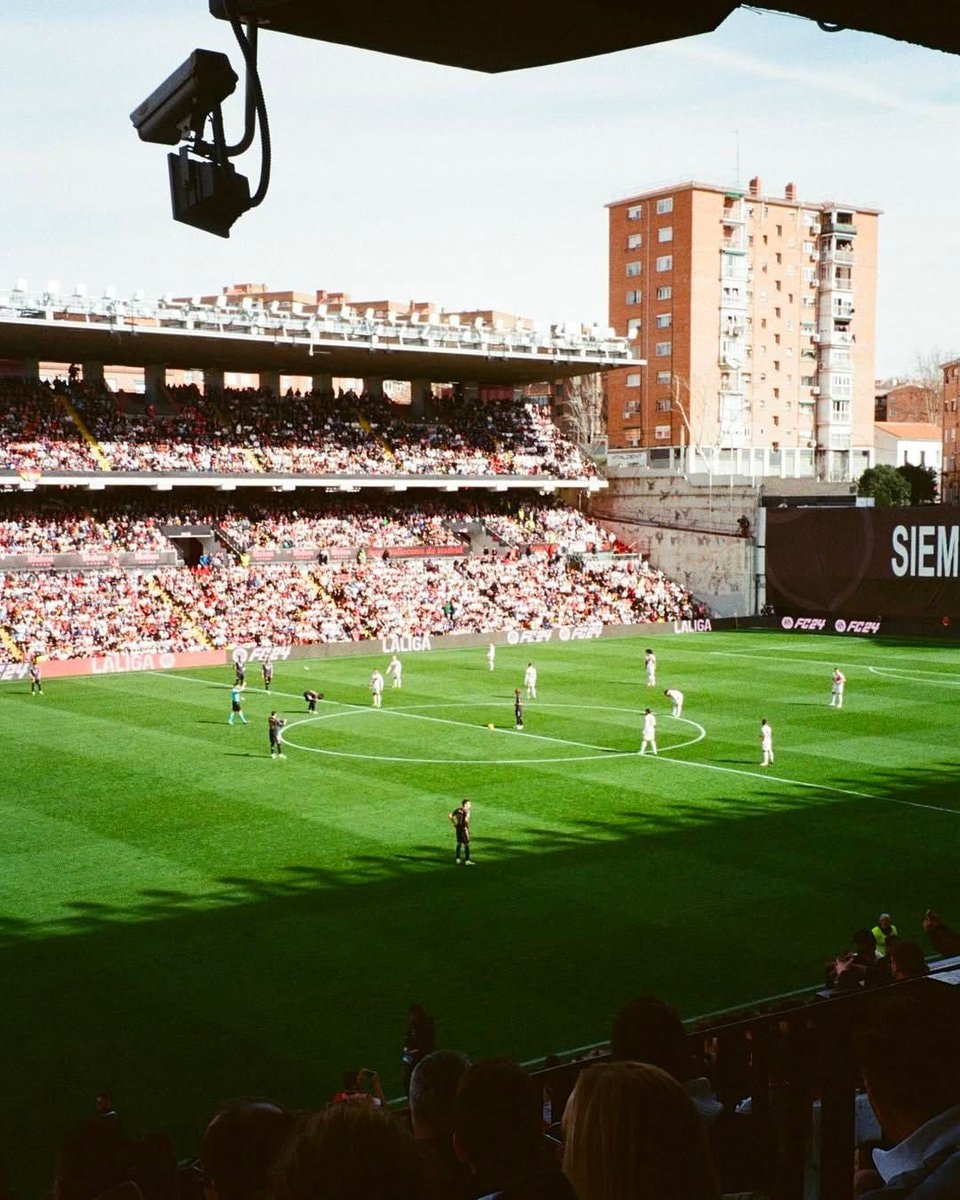 Rayo Vallecano return to Vallecas