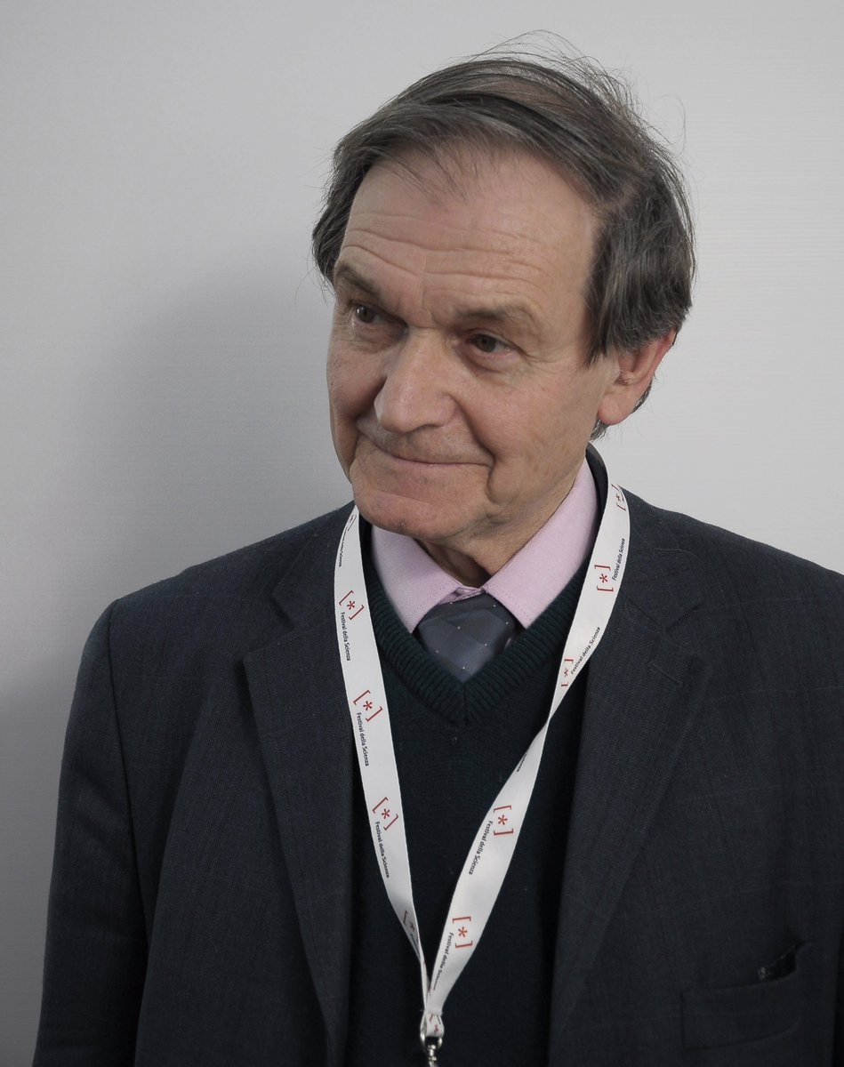 Roger Penrose Nobel Prize physicist (photo 1 of 2)