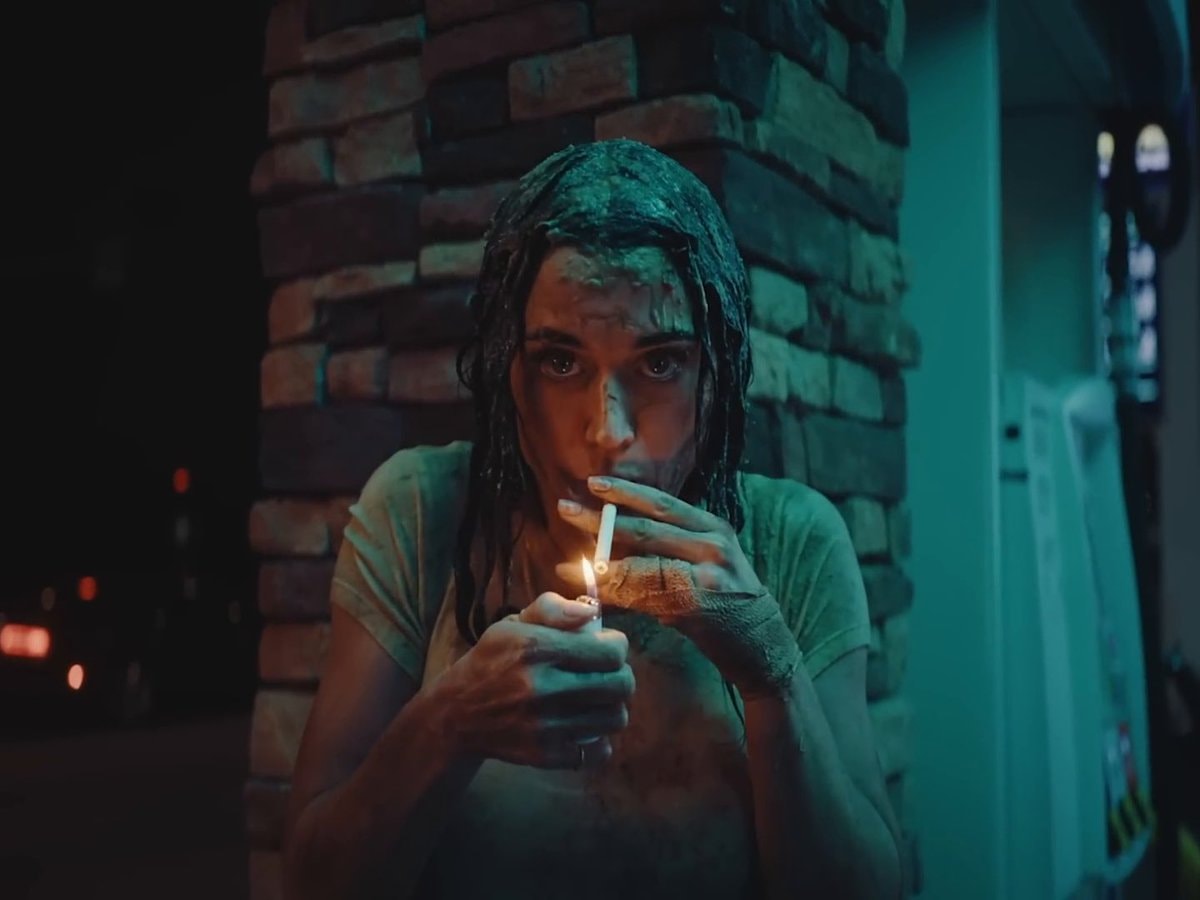 Katy Perry Watch It Burn June 26 (photo 2 of 2)