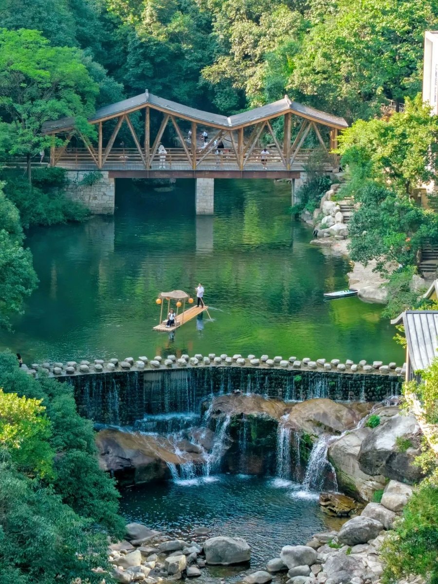 Jiangxi mountains and rivers