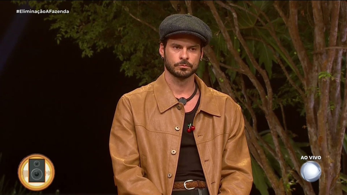Igor defends Jônatas at #EliminacaoAFazenda