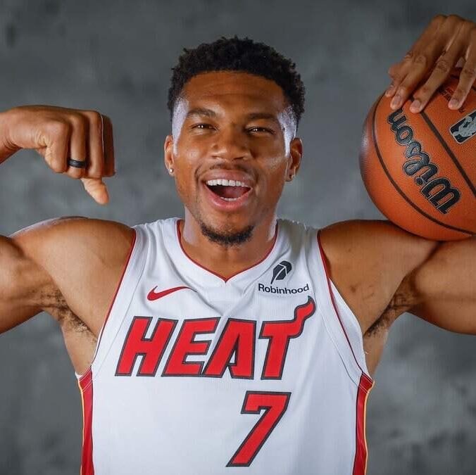Giannis Antetokounmpo stats