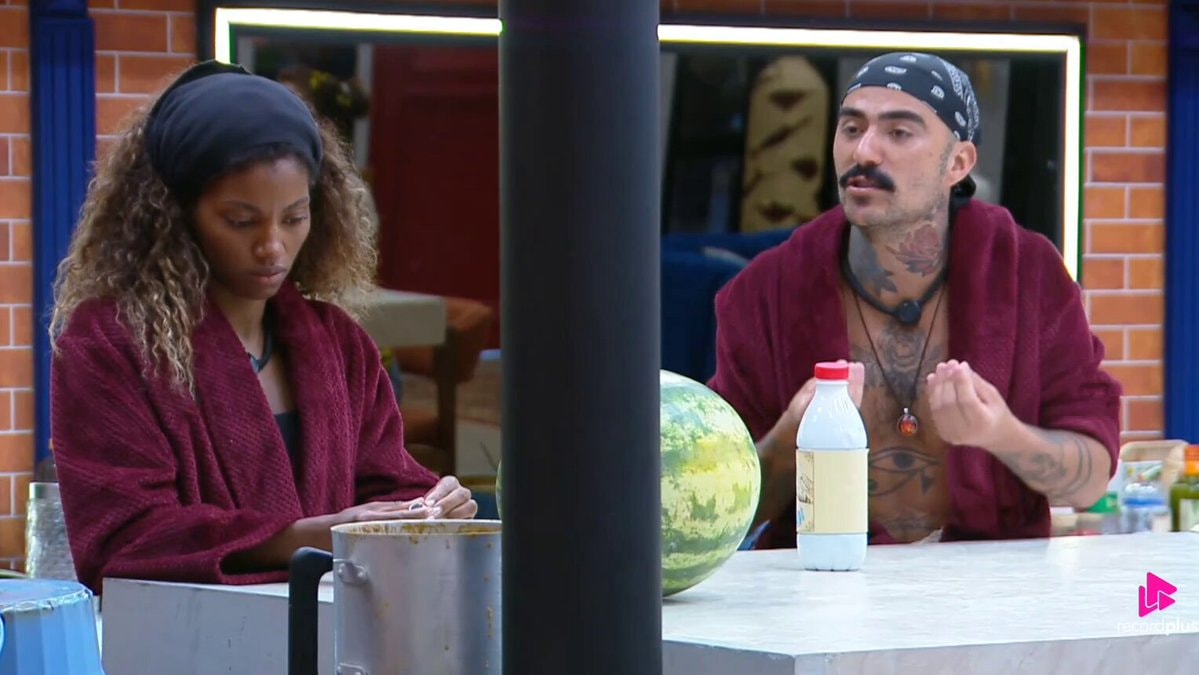 Mayk calls out contestant on AFazenda