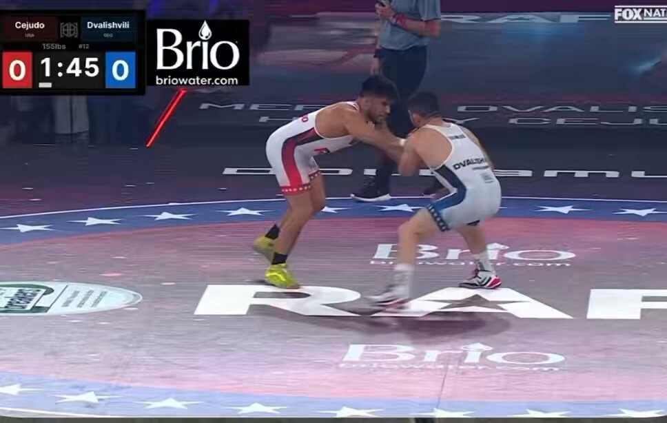 Henry Cejudo pins Merab at RAF12