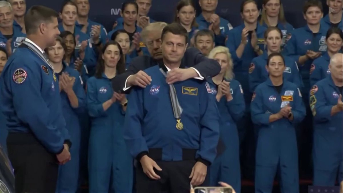 Artemis II crew receives Congressional Space Medal of Honor