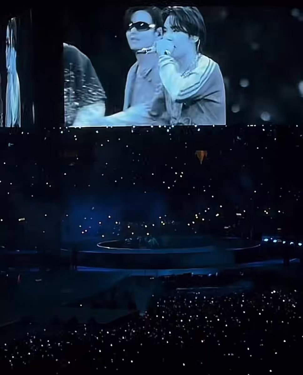 BTS 2.0 stage glitch