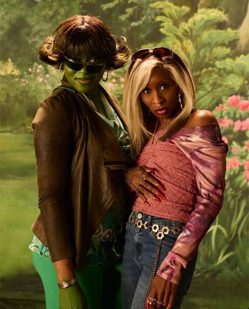 Cynthia Erivo and Ayoade Bamgboye as Glinda and Elphaba on SNL UK