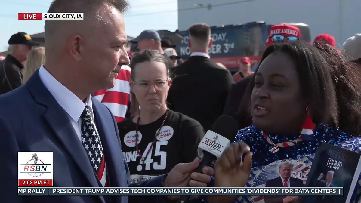 MAGA rally voter Sioux City Iowa