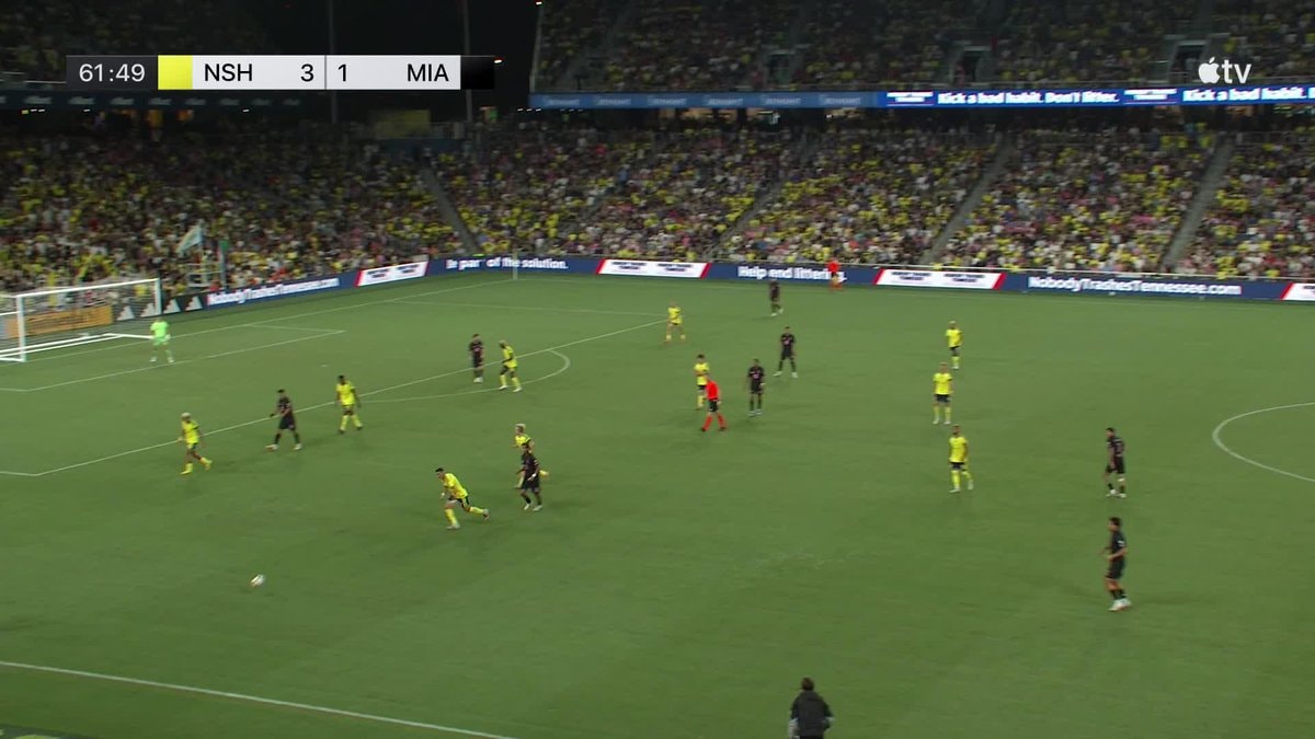 Rios Novo mistake NSH vs MIA
