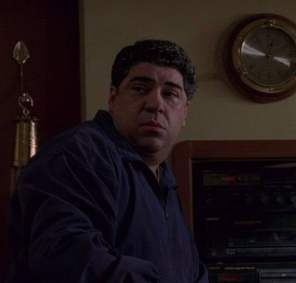 Vincent Pastore dead at 80