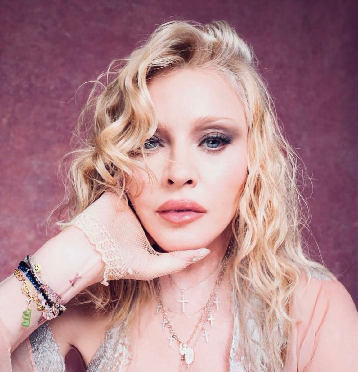Madonna VMAs record