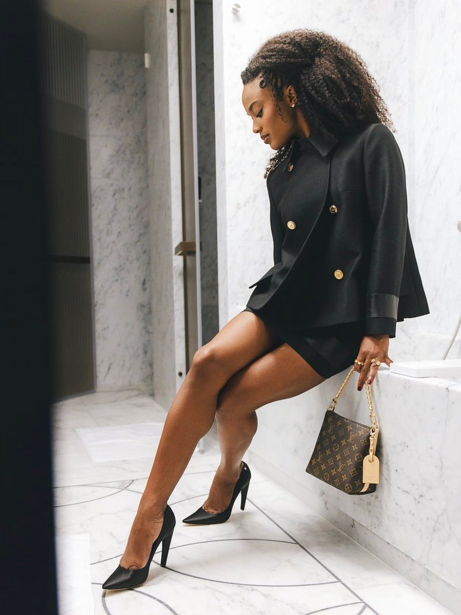 Maya Boyd Louis Vuitton (photo 2 of 3)