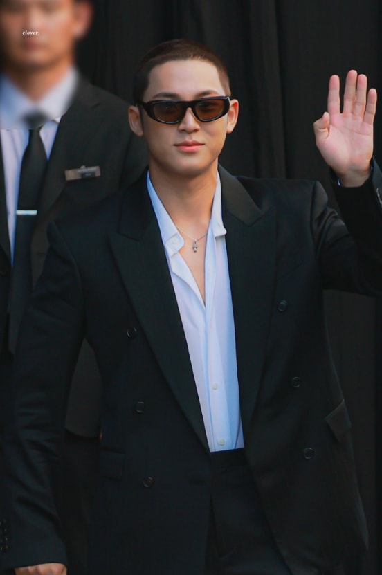 Mingyu buzz cut military prep