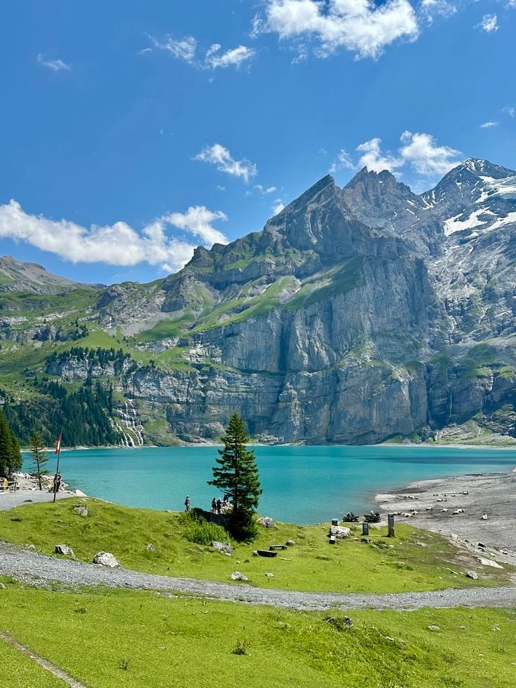 Switzerland landscape (photo 2 of 3)