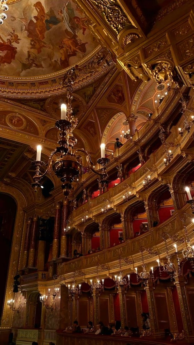 Rome Teatro dell'Opera interior (photo 2 of 4)