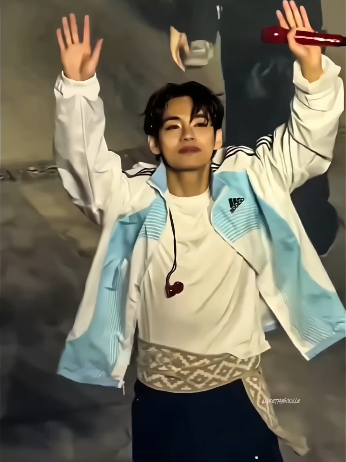 Taehyung sweet and generous heart