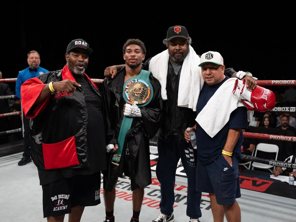 Charles Lolo Harris Jr wins WBC Latino title (photo 2 of 4)