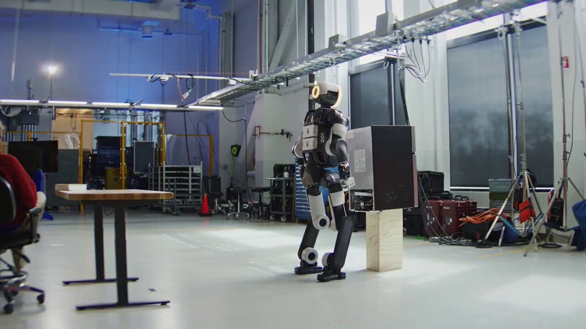 Boston Dynamics Atlas Heavy Lift