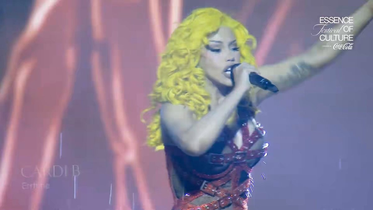 Cardi B Essence Festival performance 🔥