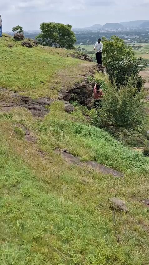 Khavya Dongar incident video