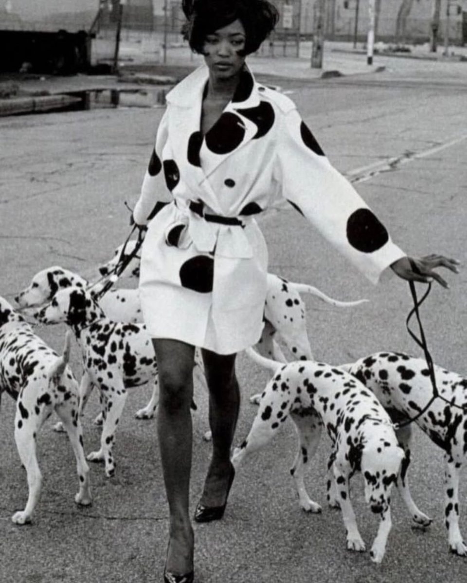 Olandria as Naomi Campbell (photo 4 of 4)