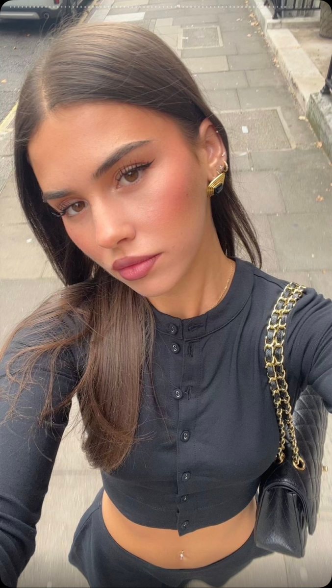 Leah Halton black outfit (photo 2 of 2)