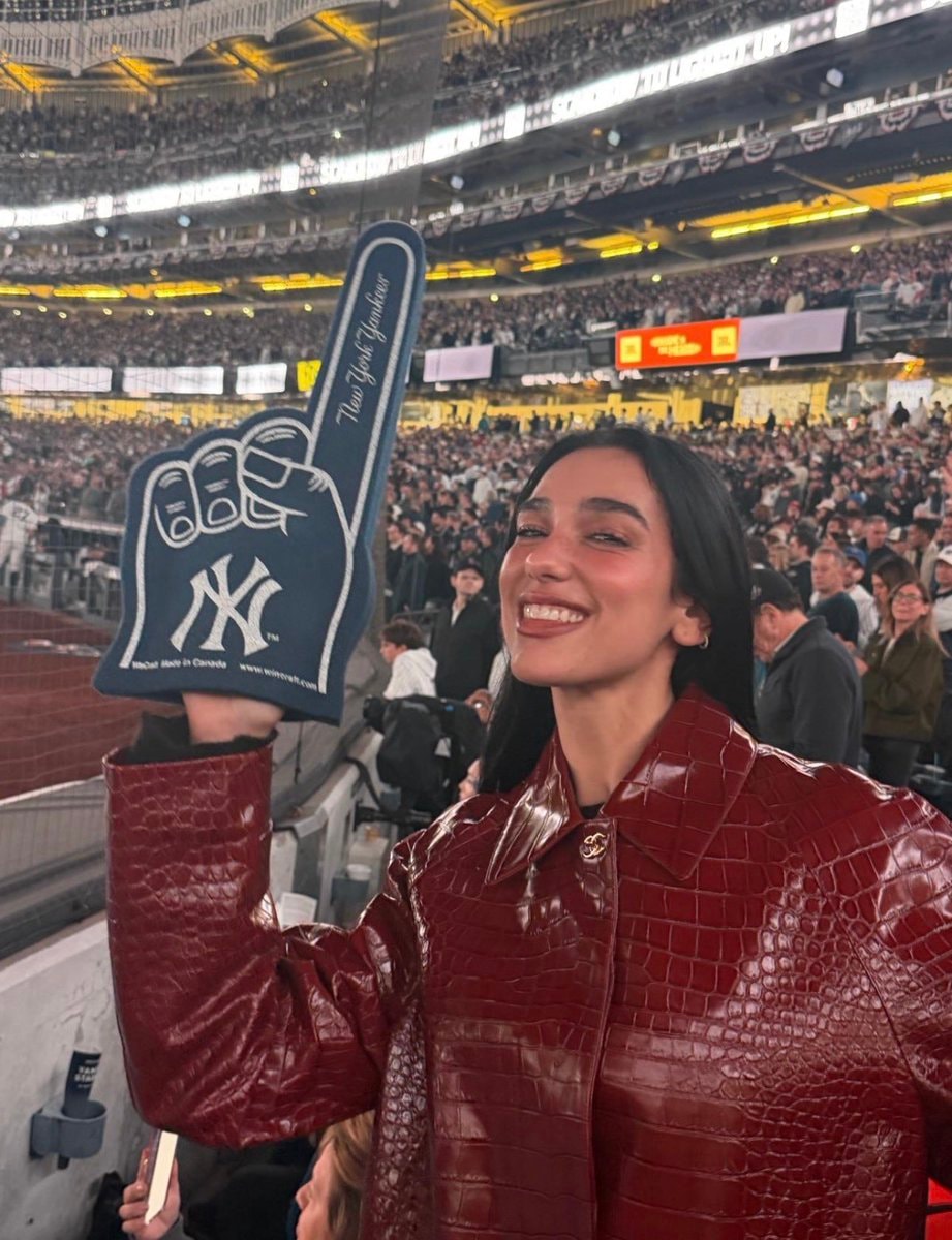 Dua Lipa Callum Turner baseball game