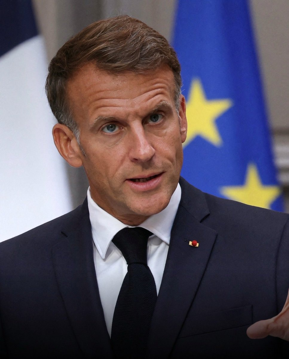 Macron calls for Russia Ukraine talks Macron calls for Russia Ukraine talks