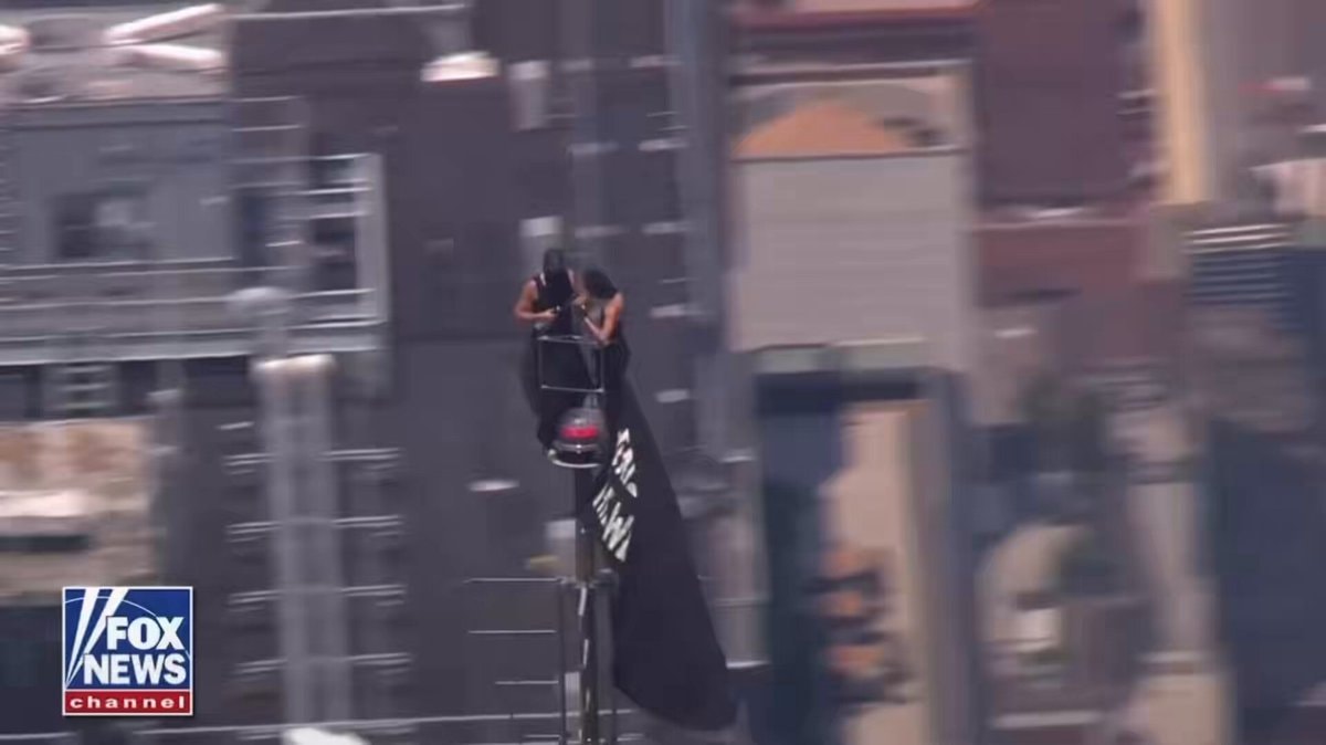 Empire State Building marriage proposal