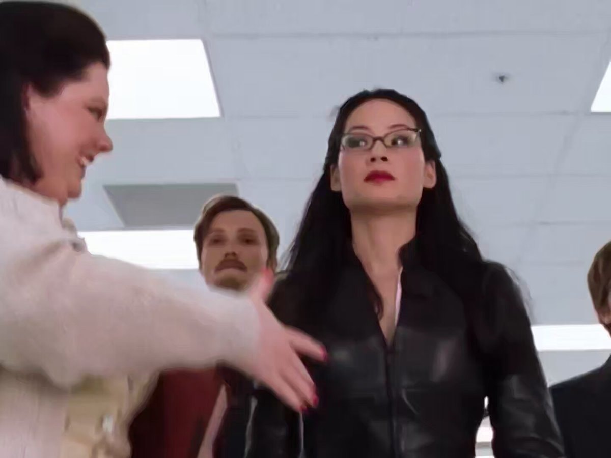 Charlie's Angels casting Angelina Jolie Lucy Liu