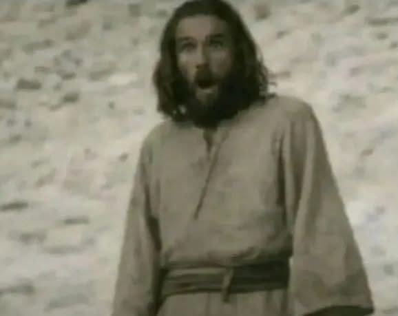 Jesus Christ watching Ajagurajah insults