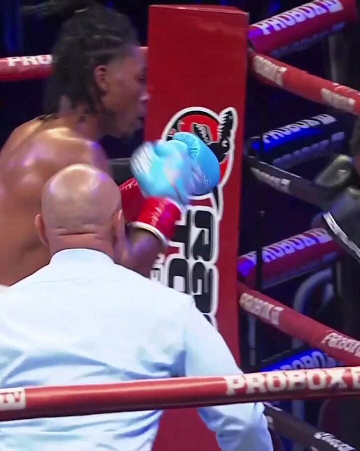 Malachi Ross knockout MartinezVsPlantic