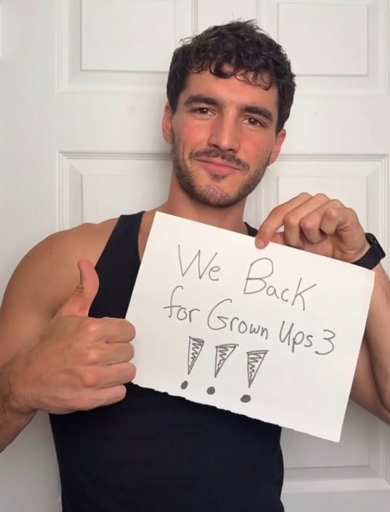 Jake Goldberg GROWN UPS 3 (photo 1 of 2)