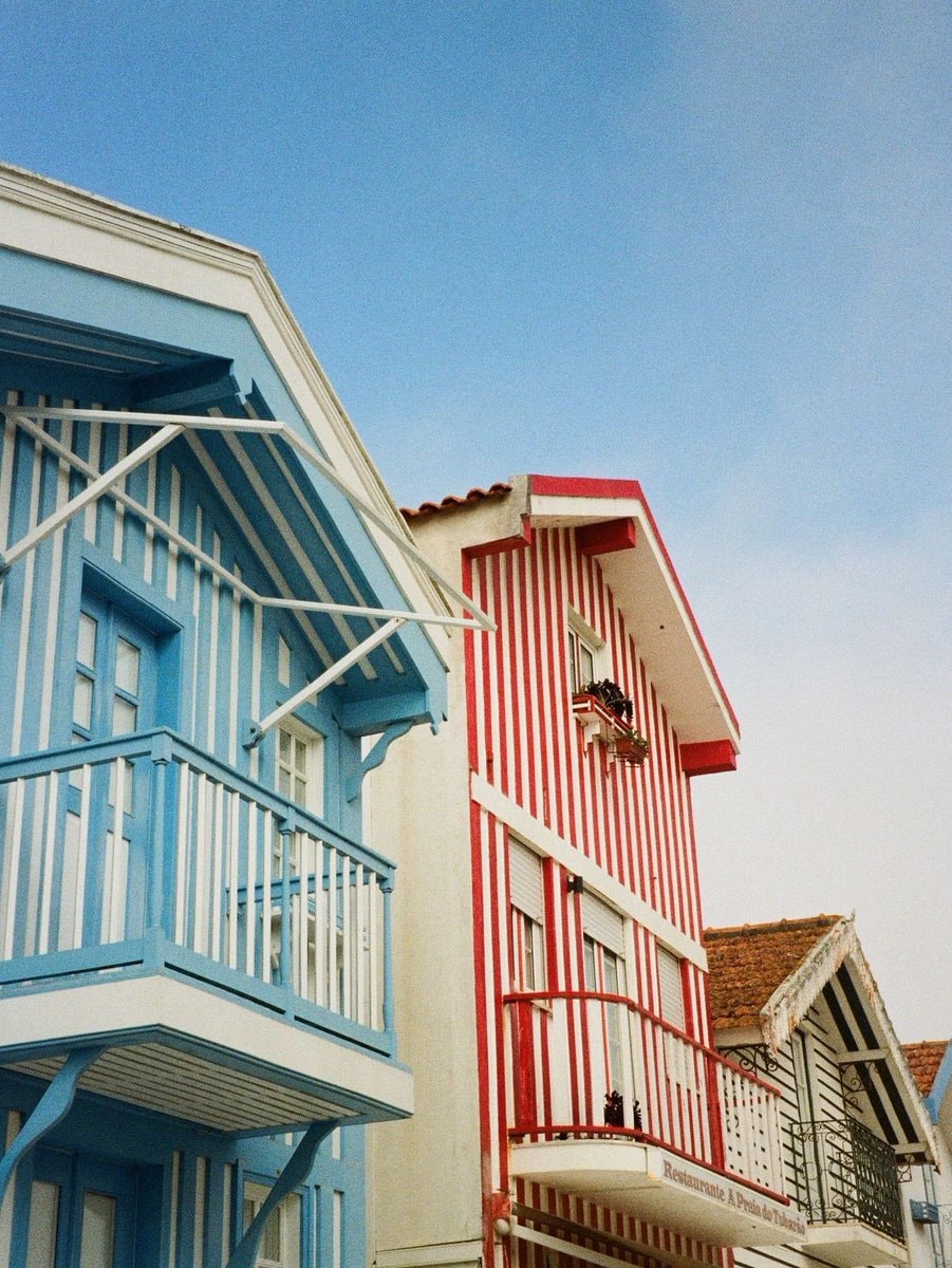 Travel Costa Nova Portugal houses (photo 4 of 4)