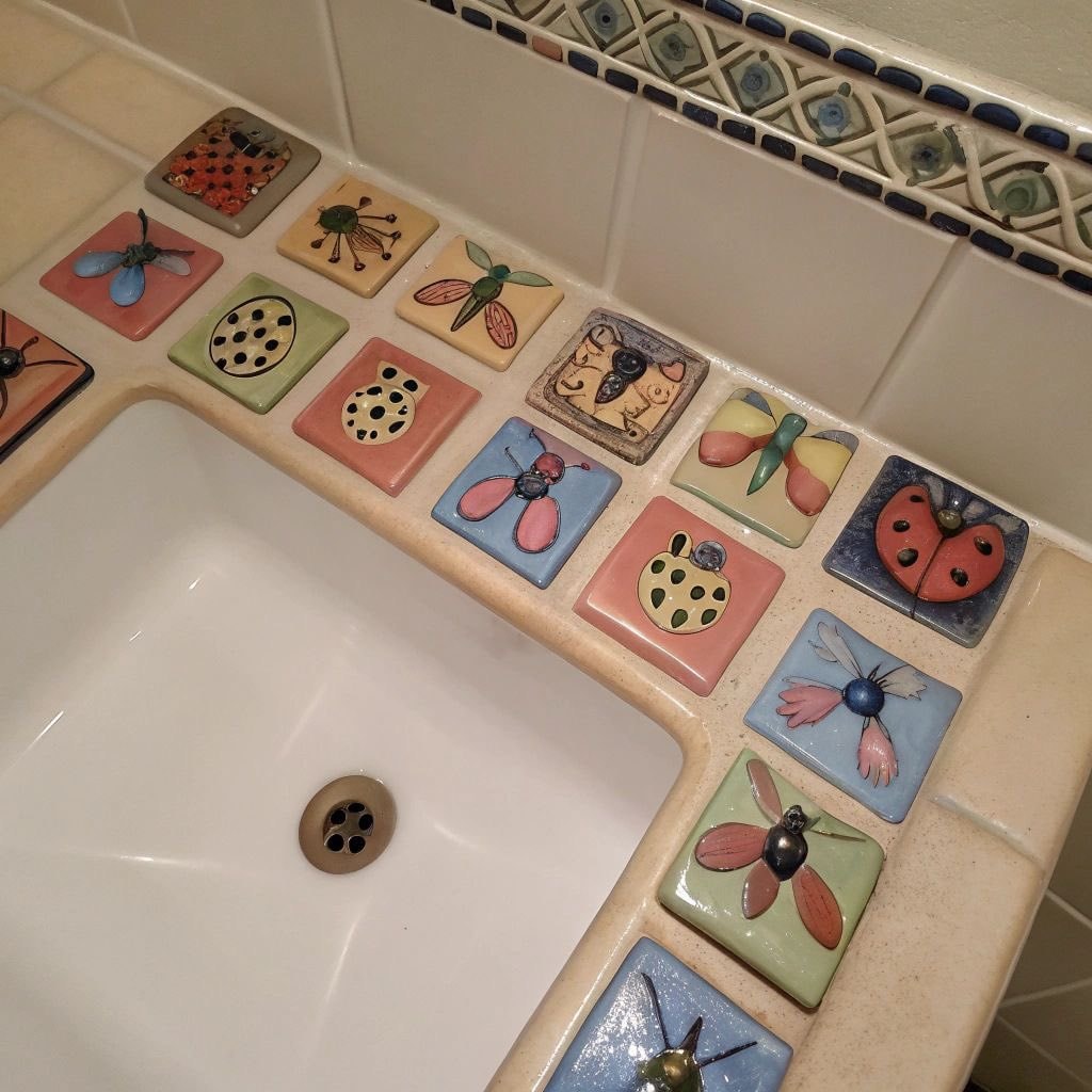 whimsical fish bathroom sink (photo 2 of 2)