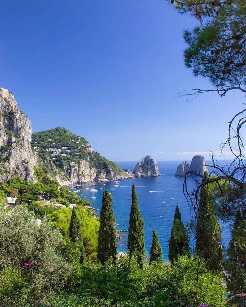 Capri Italy coastal views (photo 2 of 2)