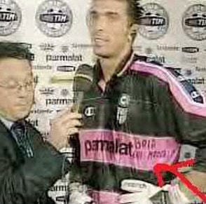 Gianluigi Buffon admits wearing fascist slogan