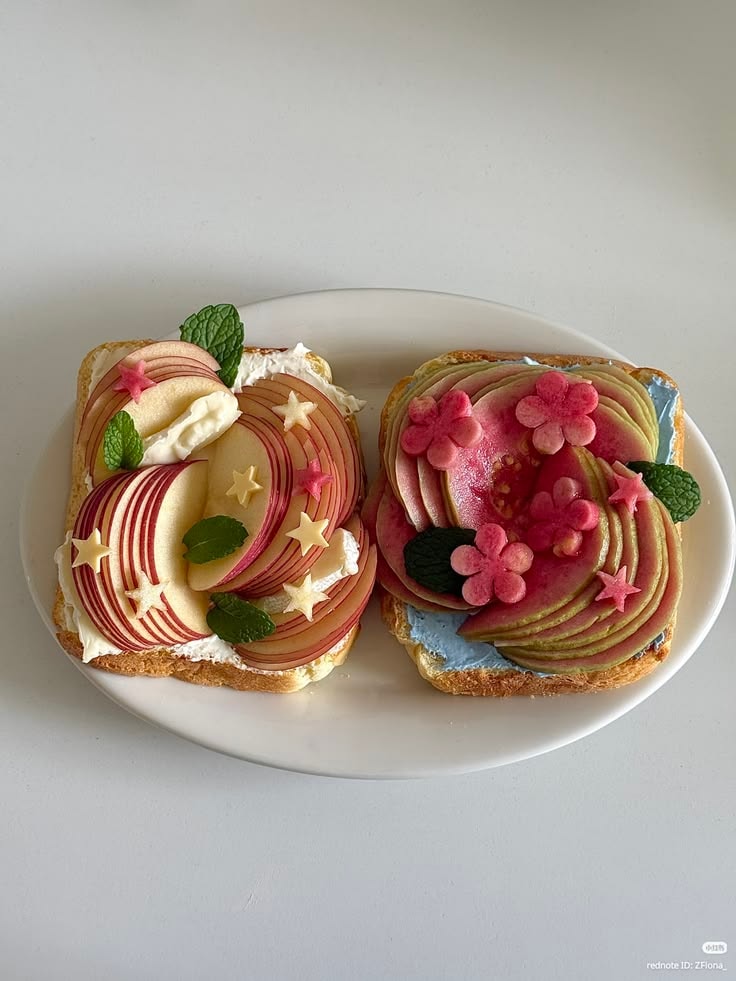 toast with apples and flowers (photo 2 of 2)