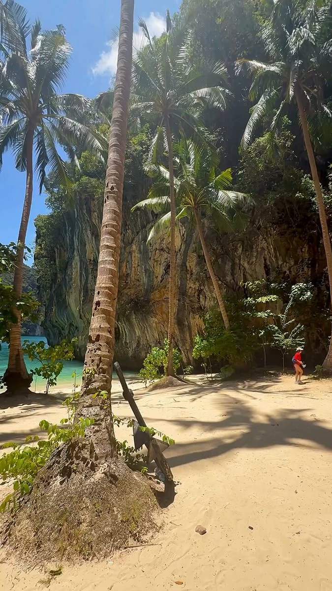 Koh Lao Landing Krabi Thailand