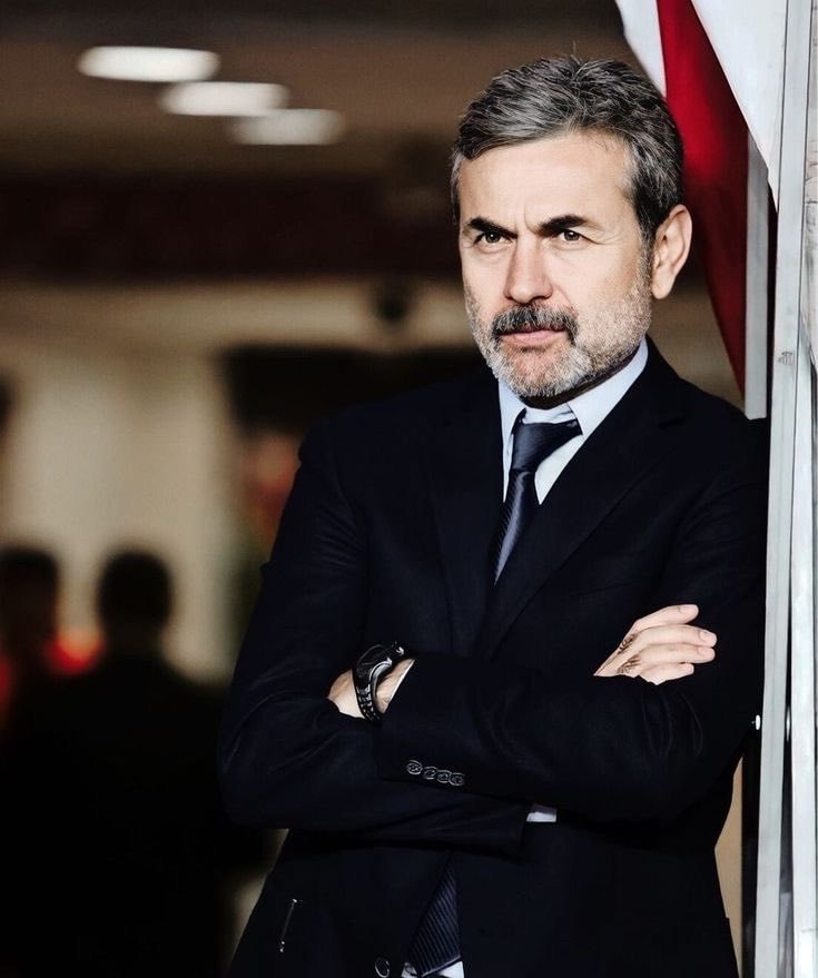 Aykut Kocaman Fenerbahçe Aykut Kocaman Fenerbahçe