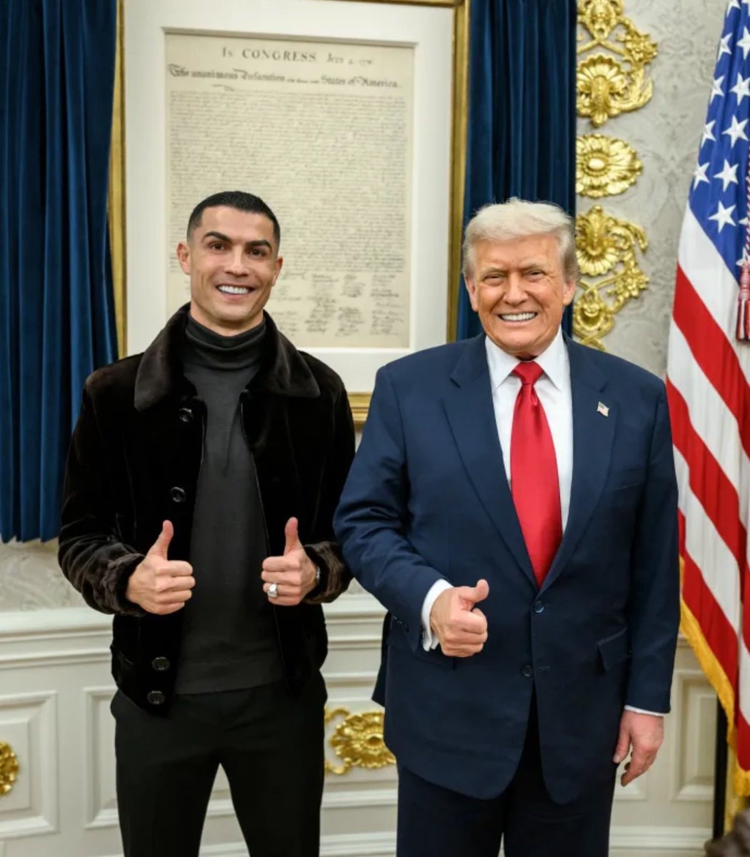 Messi vs Ronaldo political leanings study (photo 2 of 2)