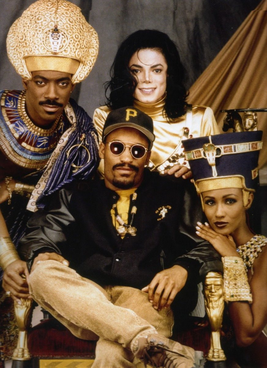 Michael Jackson Cleopatra Kiss (photo 4 of 4)