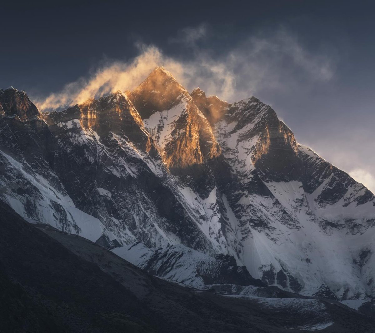 Nepal mountains golden hour (photo 1 of 4)