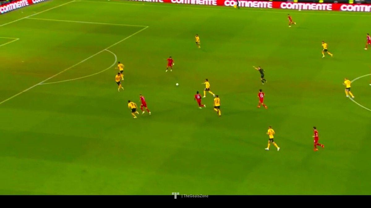 Joao Felix goal Cristiano Ronaldo